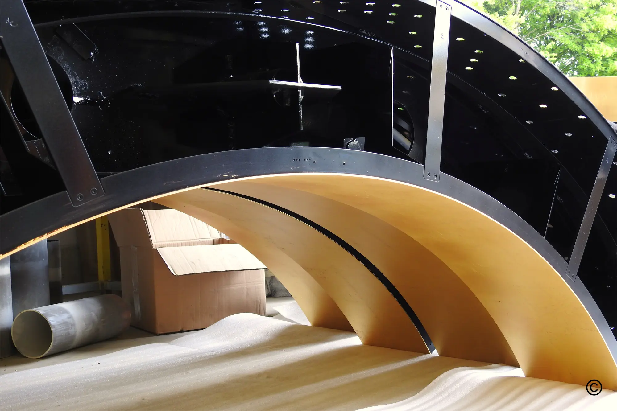 Fertigung individueller Leuchten für das Lichtkonzept des PEP München-Neuperlach