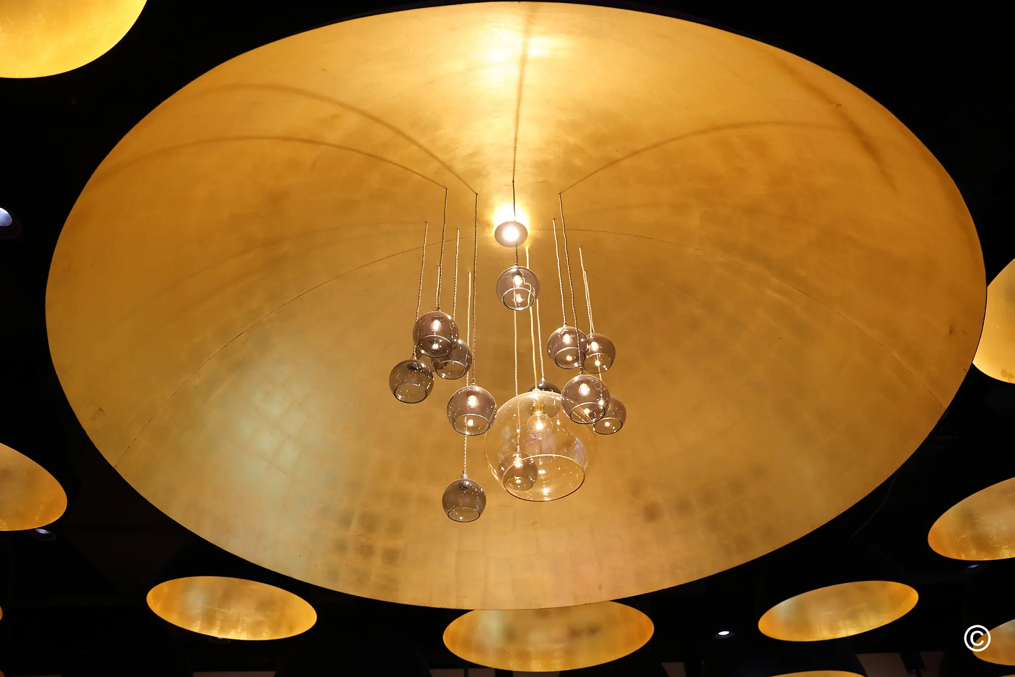 Lichtgestaltung für moderne Einkaufsflächen im PEP München