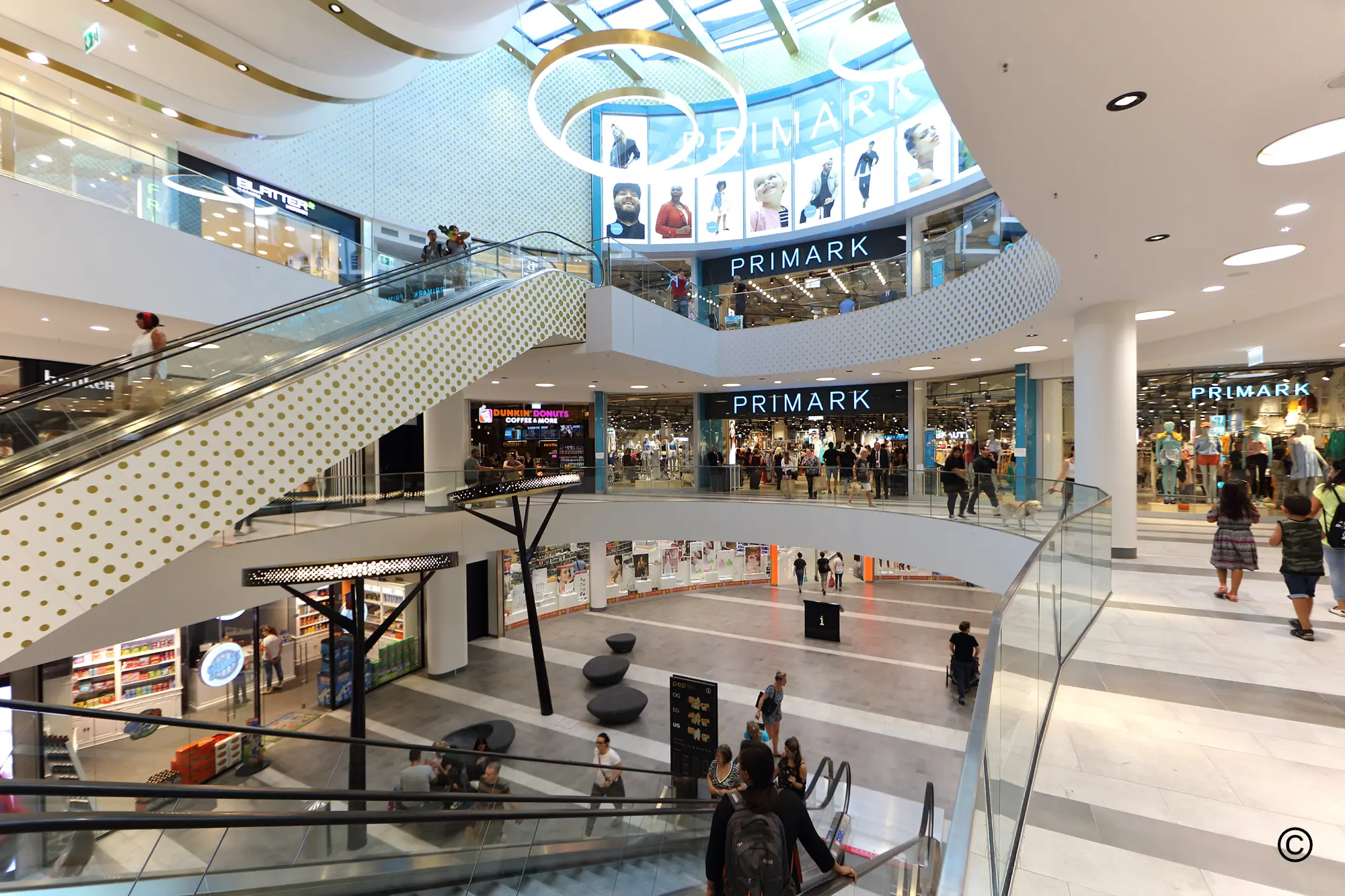 Architektonische Lichtplanung für Einkaufscenter PEP München-Neuperlach – Mahmoud Licht